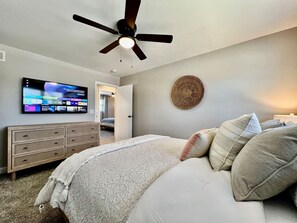 5 bedrooms, WiFi