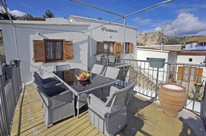 Classic Apartment, 1 Queen Bed, Mountainside | Terrace/patio - Pentasino Heritage Suites (Agios Theodoros)