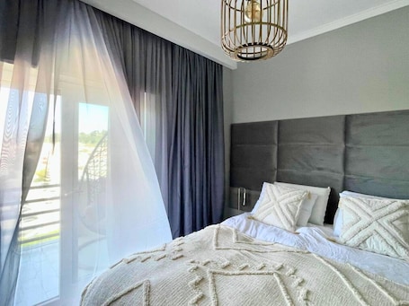 Wi-Fi de cortesia. Sunset View KING Bedroom