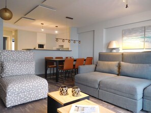 Apartment | Living room - Luxurious Flat in Koksijde With sea View (Koksijde)