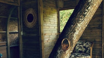 1 habitación, wifi y ropa de cama