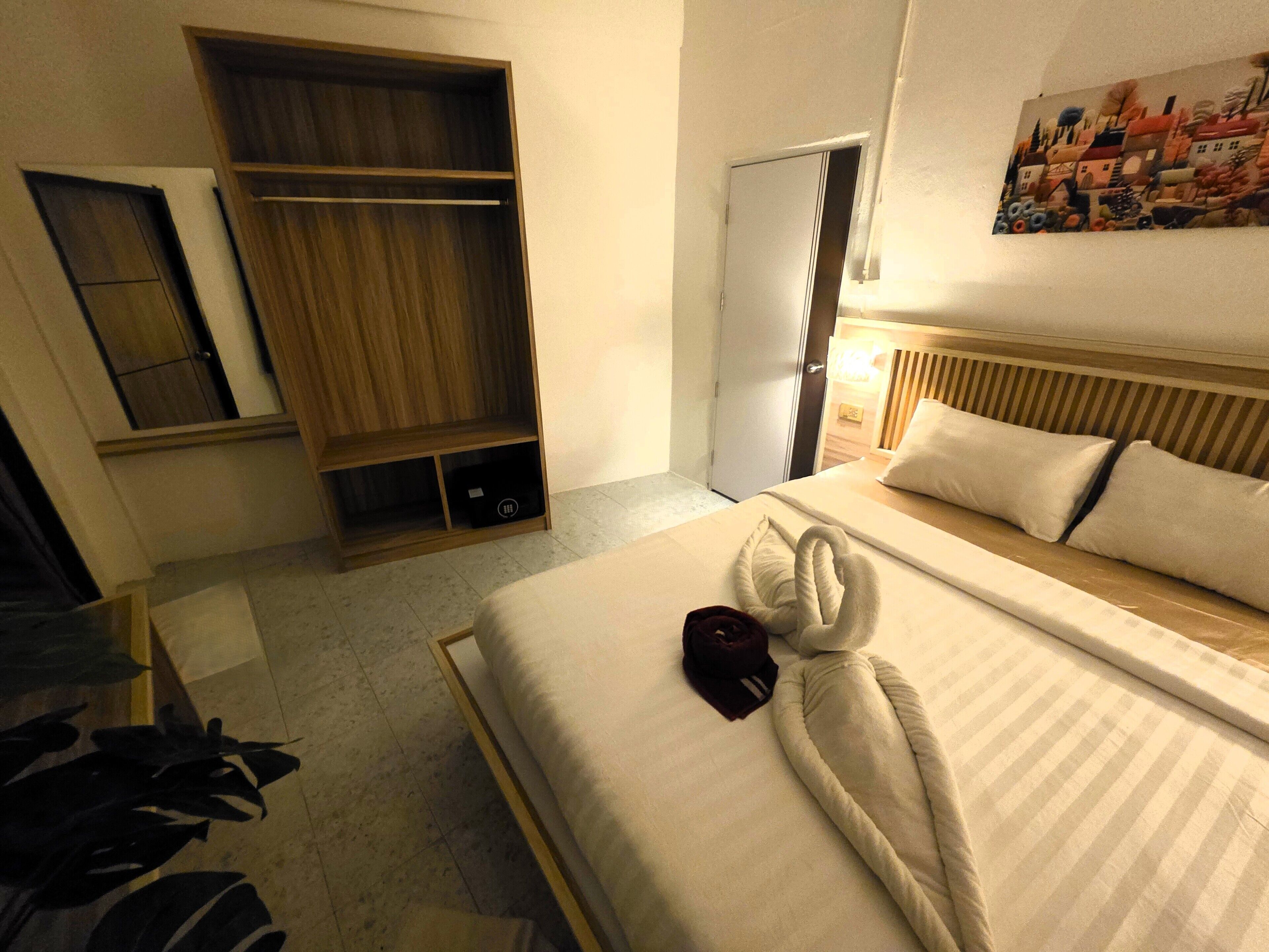 舒适双人房 | 免费 WiFi、床单