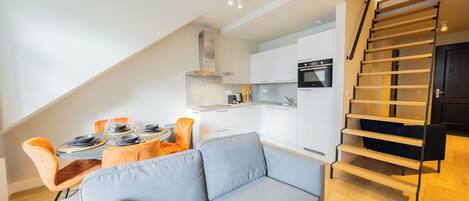 Apartment, 2 Bedrooms | Living area