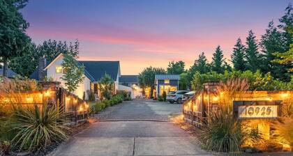 Chic Farmhouse + Creative Studio