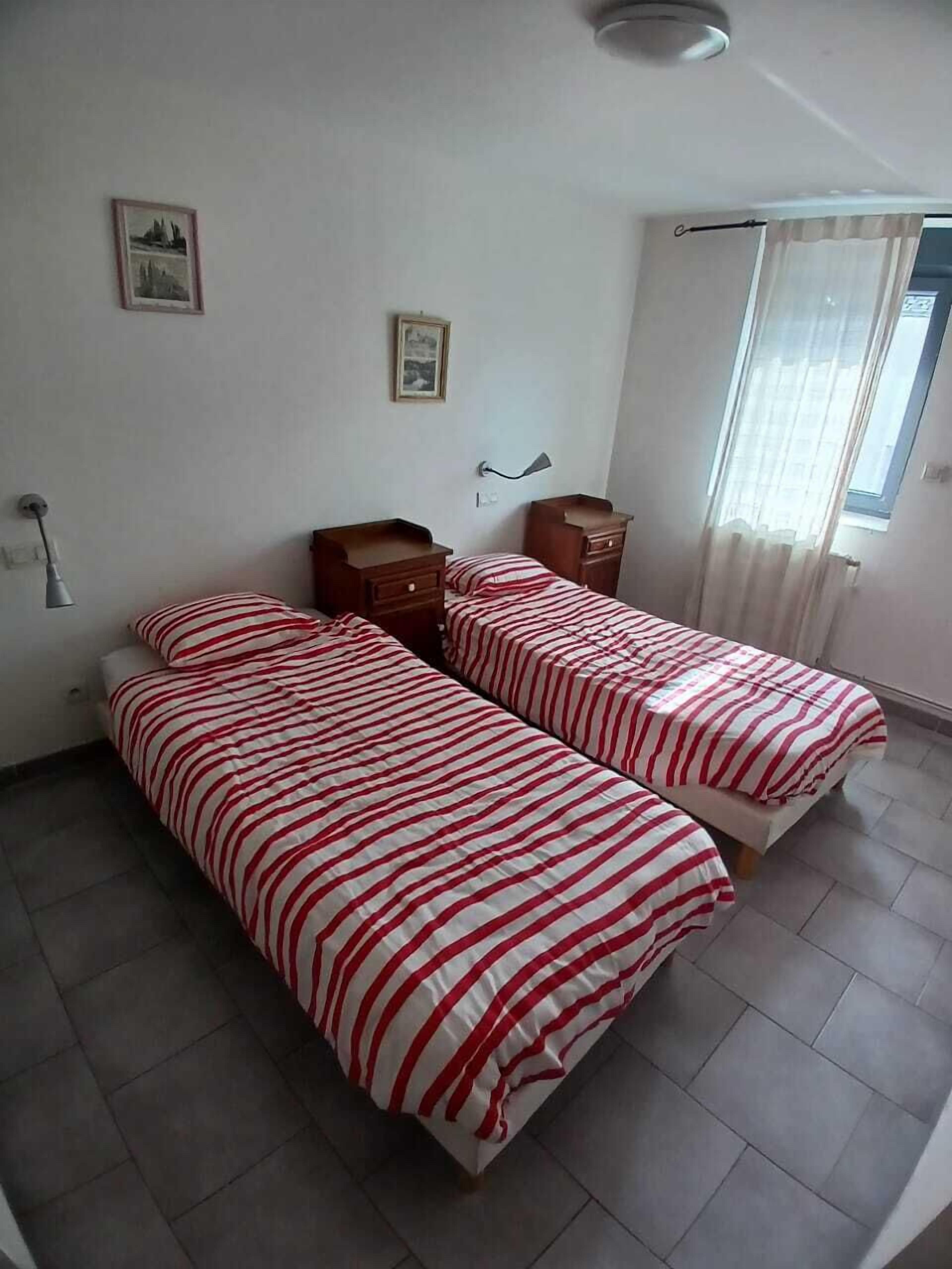 Appartement, 2 slaapkamers, keuken, uitzicht op rivier | Verduisterende gordijnen, geluiddichte muren