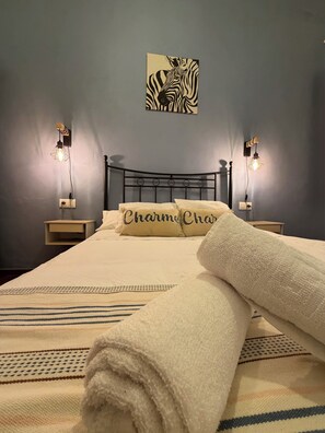 2 bedrooms, iron/ironing board, free WiFi, bed sheets - The Rincón del Tuno in the historic center of Carmona (Carmona)