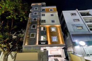 House | Exterior - Slegant Stays at Lanco Hills Gachibowli (Hyderabad)