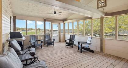 Hackberry Paradise: Fishing Oasis