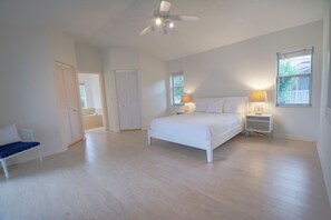 3 chambres, bureau, fer et planche à repasser, Wi-Fi gratuit