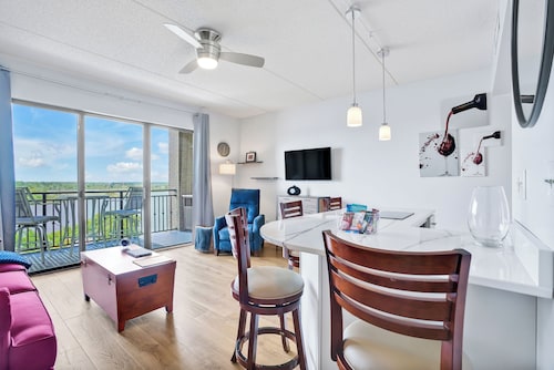 The View! On Water Street! Free parking.