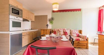 2 Rooms for 6 People