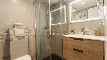 Apartemen | Kamar mandi