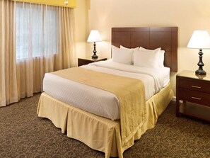 8 bedrooms, iron/ironing board, WiFi, bed sheets