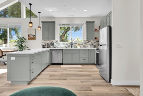 Downtown Paso: The Treetop Getaway