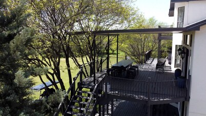 A dream retreat on the water - The Lakeland House