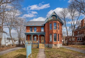 Fassade der Unterkunft