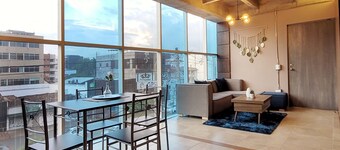 The Hub by Wynwood House