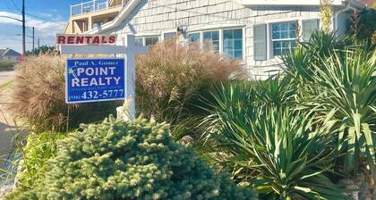 Charming 3-bedroom Steps from Beach in Point Lookout