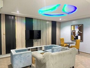 Family Apartment, Balcony, City View | Living area