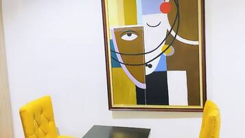 Family Apartment, Balcony, City View | Dining room