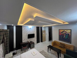 Appartement Familial, balcon, vue ville