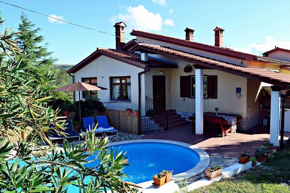 Apartment | Exterior