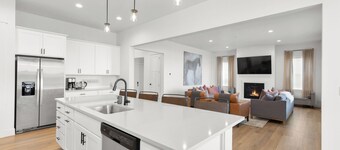 Modern Home Near Bridger Bowl, Big Sky & Yellowstone