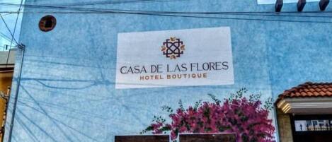 Bagian depan properti