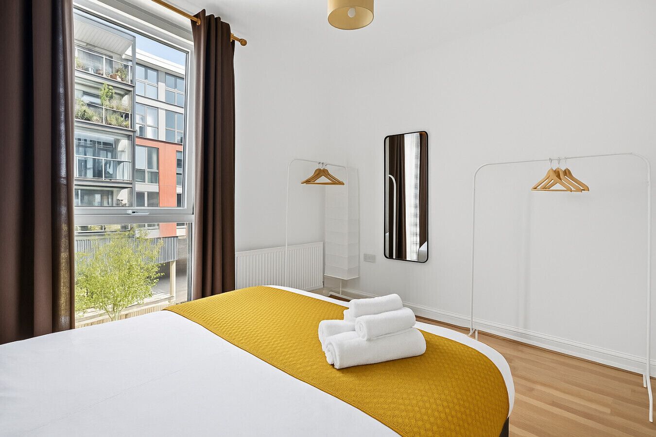 3 makuuhuonetta, silitysrauta/-lauta, ilmainen Wi-Fi, vuodevaatteet