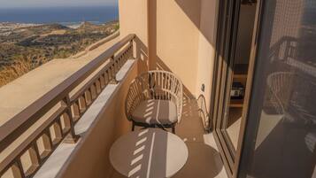 Junior Suite with Panoramic View | Balkong