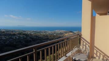 Junior Suite with Panoramic View | Utsikt fra balkong