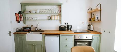 Apartment, Sea View | Private kitchen