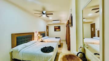 Deluxe Quadruple Room, Mountain View