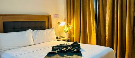 Tallelokero huoneessa, silitysrauta/-lauta, ilmainen Wi-Fi