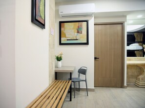Dormitorio compartido básico | 1 habitación y caja de seguridad en la habitación 