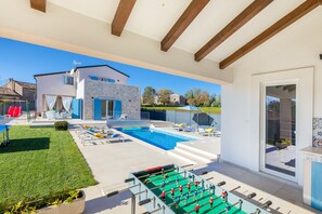 Pool - Villa Azul Near Rovinj- Spa Retreat (Zminj)