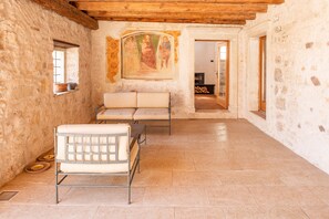 Unclassified image, 2 of 29, button - 615A Casale Toscana (Pesina)