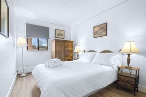 2 chambres, bureau, fer et planche à repasser, Wi-Fi gratuit