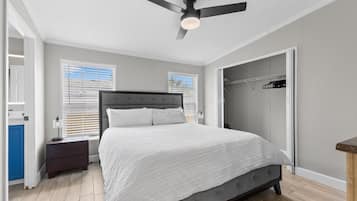 2 soveværelser, skrivebord, gratis Wi-Fi, sengetøj