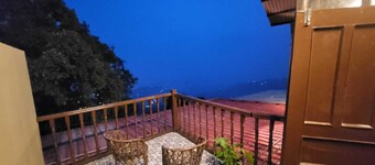The Mountain Spirit Cottage Landour, Mussoorie