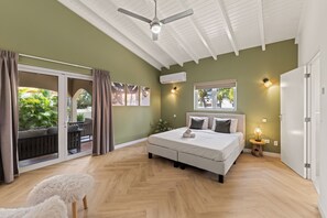 4 chambres, bureau, Wi-Fi gratuit, draps fournis