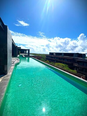 Pool - Tulum Beach Side Jungle Retreat +Jacuzzi & WIFI (Tulum Municipality)