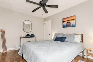 2 bedrooms, WiFi, bed sheets