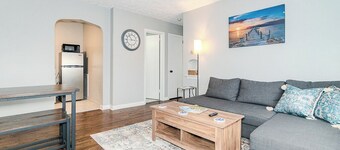 City View Suite Unit #6 -2 BR 1BA in serene Fairport Harbor