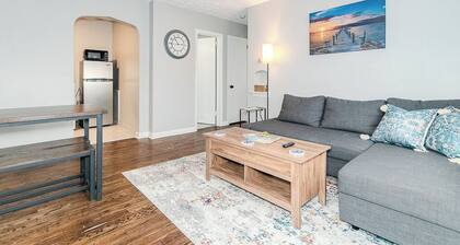 City View Suite Unit #6 -2 BR 1BA in serene Fairport Harbor