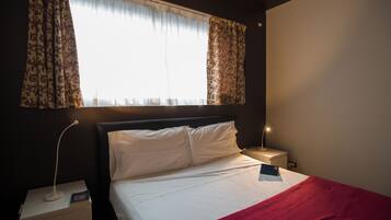 1 camera, Wi-Fi, lenzuola