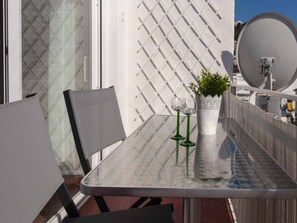 Balcony - Nice Apartment Only 50 m From Beach in Roses (Roses)