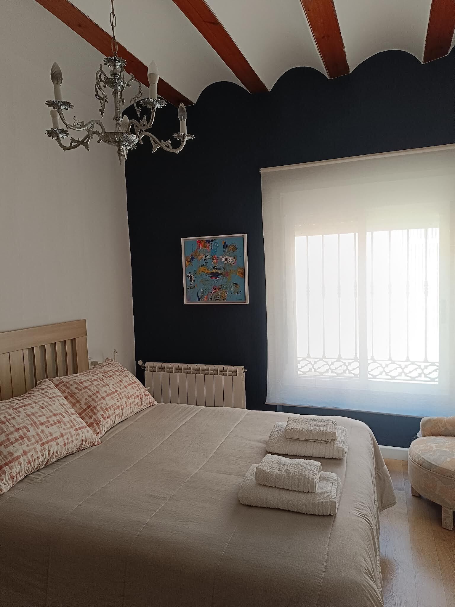 4 Schlafzimmer, Bügeleisen/Bügelbrett, Reisekinderbett, WLAN