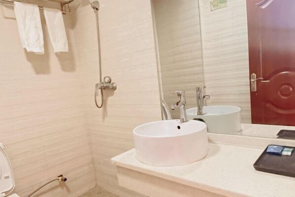 Room - Luntai Jufu Hotel (Luntai)