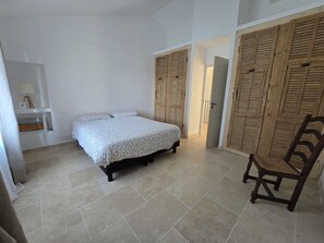 5 chambres, Wi-Fi, draps fournis